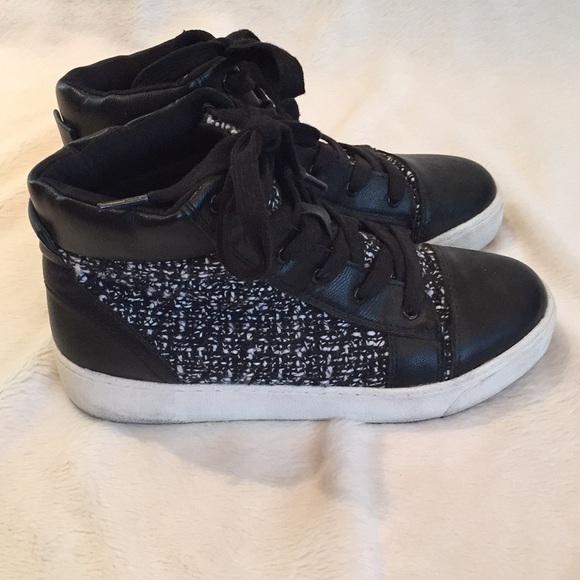 Mission High Top Sneakers - Picture 2 of 6